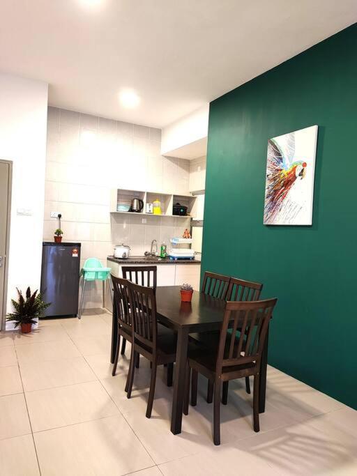 W39C Warmstay Atgoldenhill Nightmarket 2R Wifi Carpark Brinchang Exterior foto